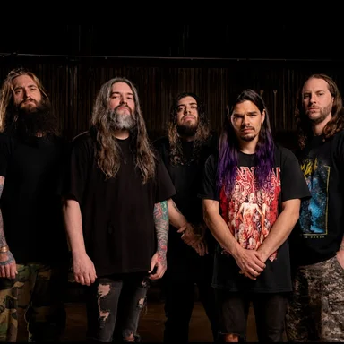 Рок-дайджест: новый сингл Suicide Silence, пауза Noodles, концерт «Краснознаменной дивизии»