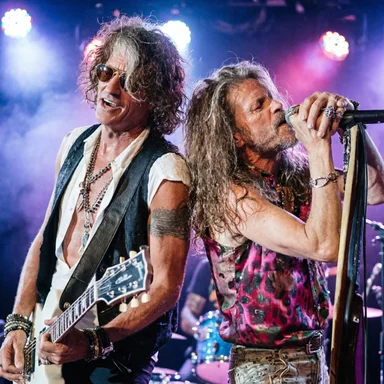 Рок-дайджест: Aerosmith возвращаются, Graveyard выпустили «Fever» и Nickelback анонсировали новый альбом