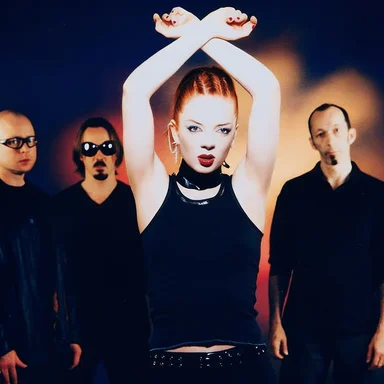 Рок-дайджест: тур Garbage, «Зимний сон» Майка Науменко и хит-парады лета