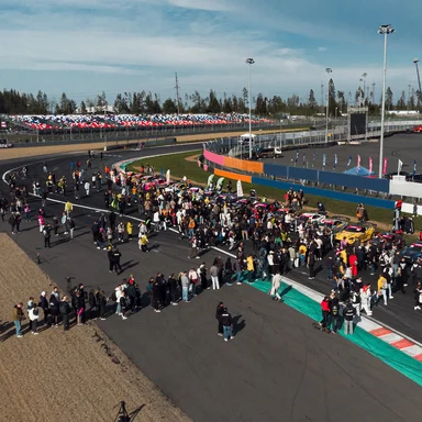 На трассе «Игора Драйв» в Санкт-Петербурге состоится шестой этап Гран-При Российской Дрифт Серии при информационной поддержке радио Maximum